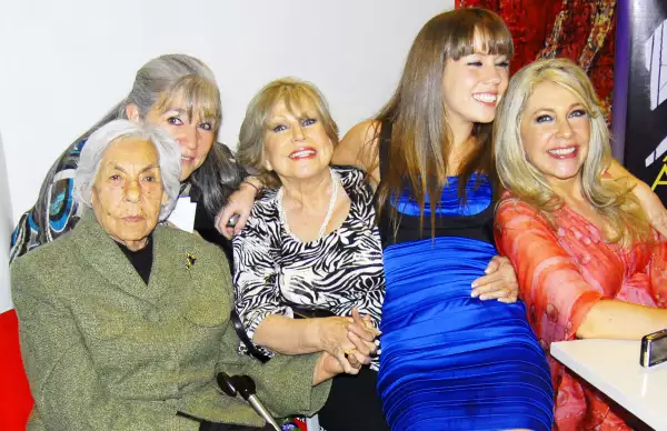 hermanas-thalia