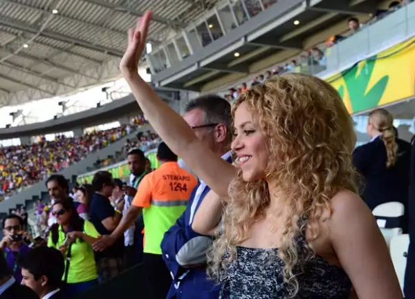 Shakira no paró de aplaudir durante el partido.