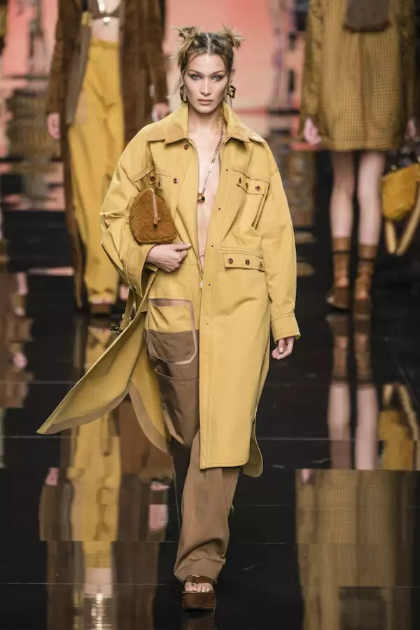 Fendi S20 039.jpg
