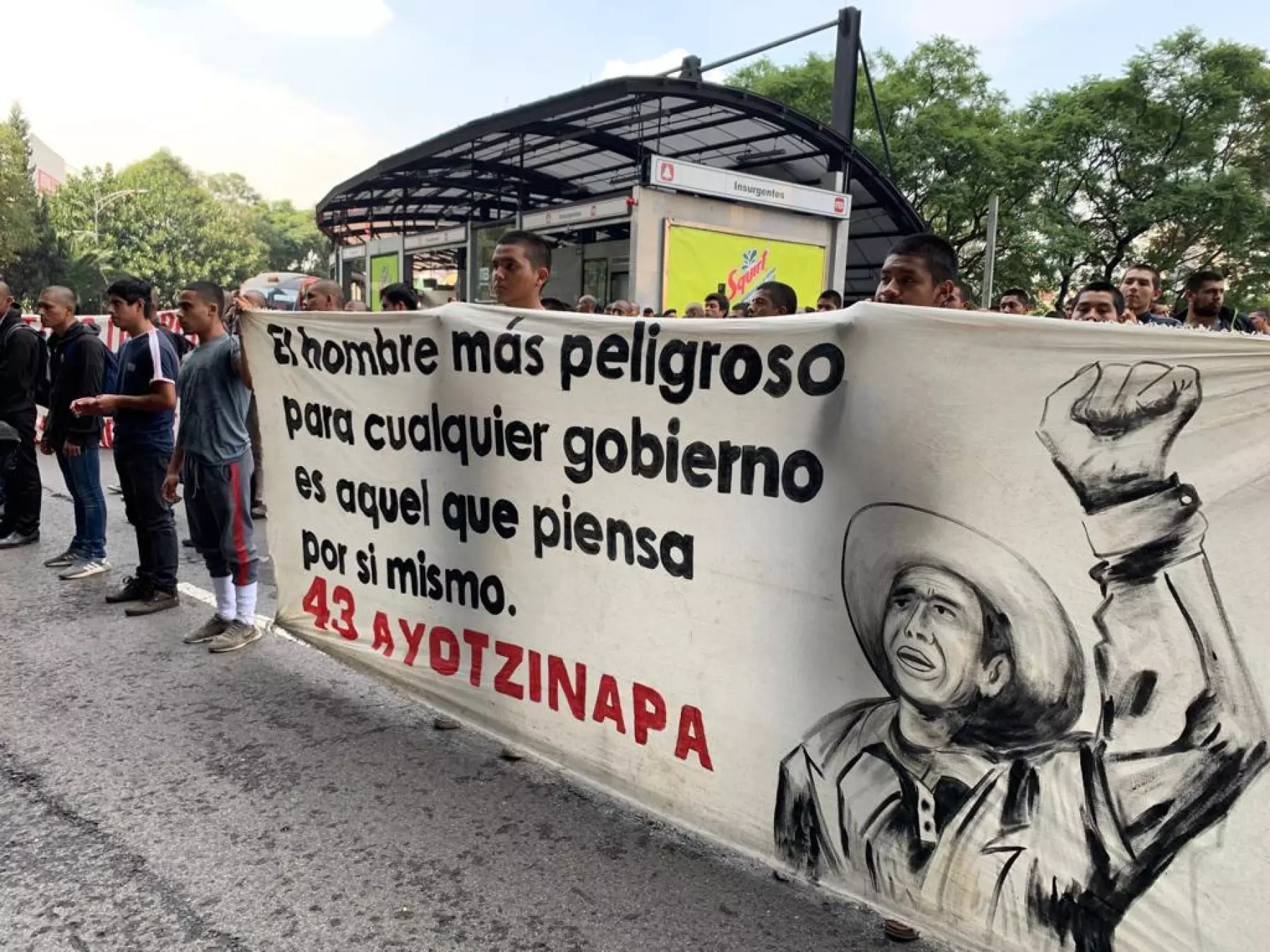 Marcha por Ayotzinapa