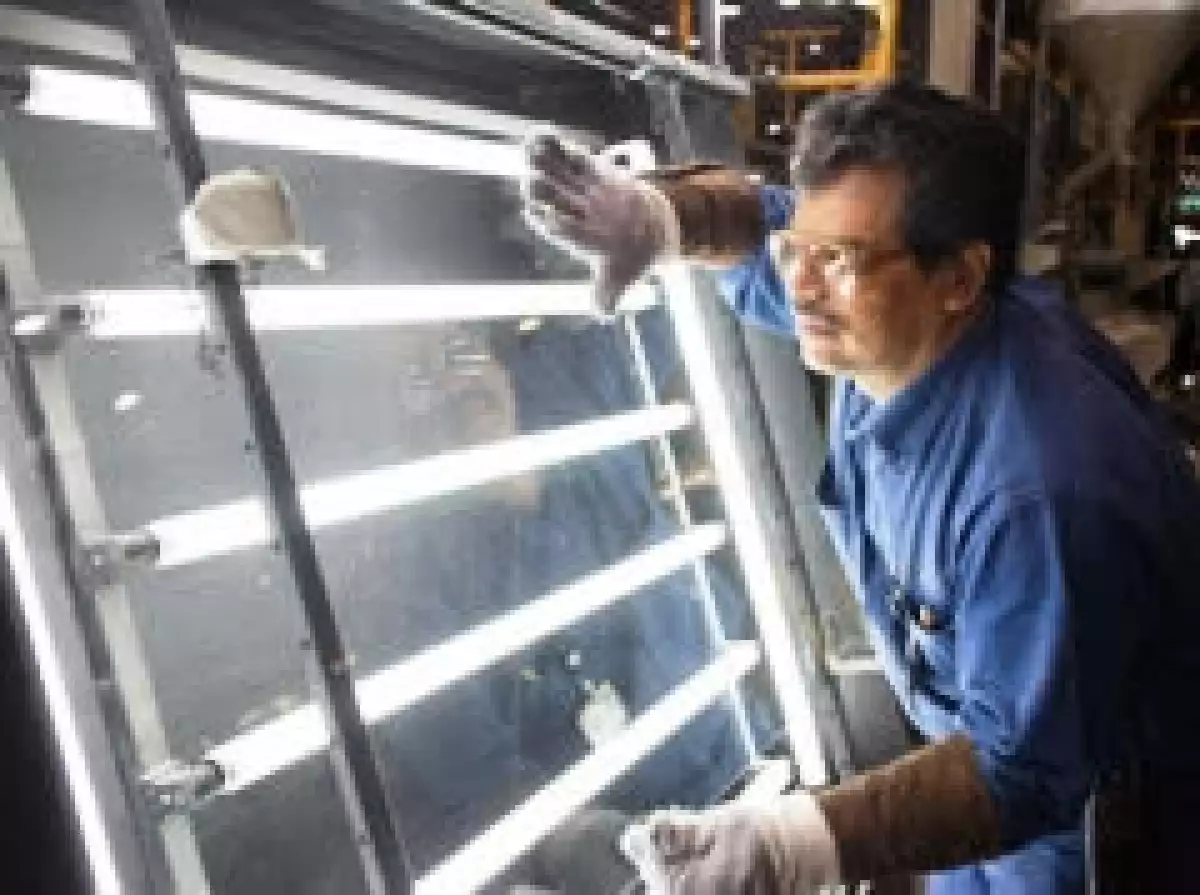 Vitro enfrenta una deuda total de 1,400 mdd. (Foto: Cortesía)