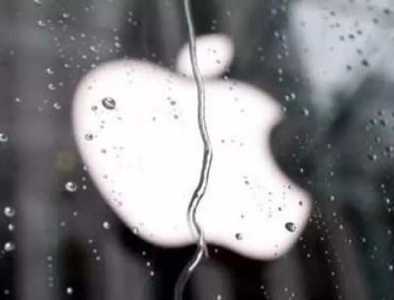Los analistas temen que Apple comience a adquirir empresas que no le convienen, como Facebook o Yahoo. (Foto: Reuters)