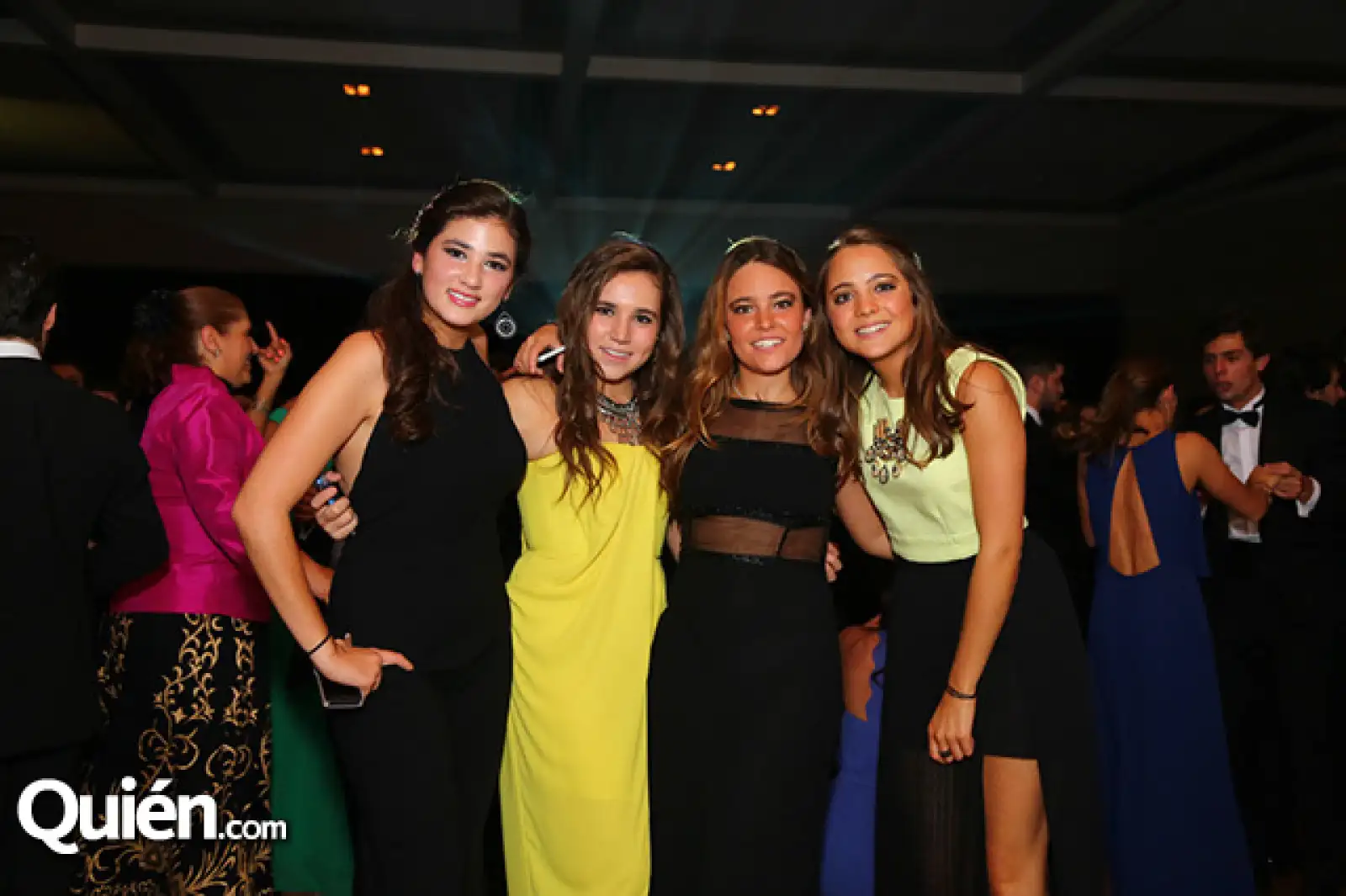 Lucía de Palacio,Nicole Abbud,Yosune González y Majo Blanes