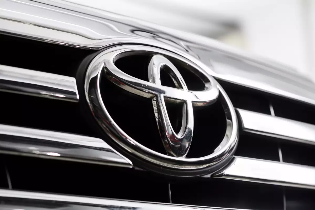 Toyota y Mazda