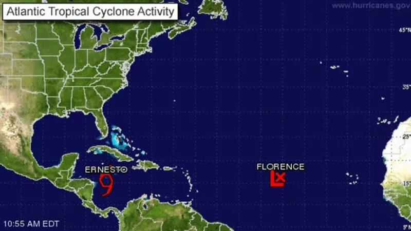 Tormenta tropical Ernesto en el Atlantico
