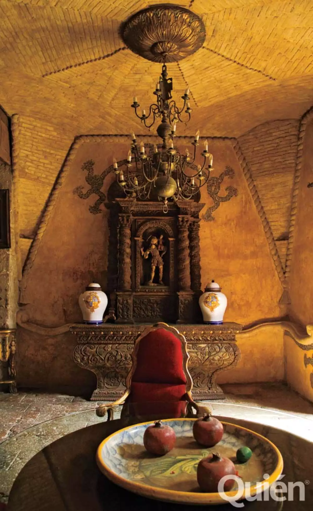 San Miguel Arcangel tiene su altar en la hacienda.