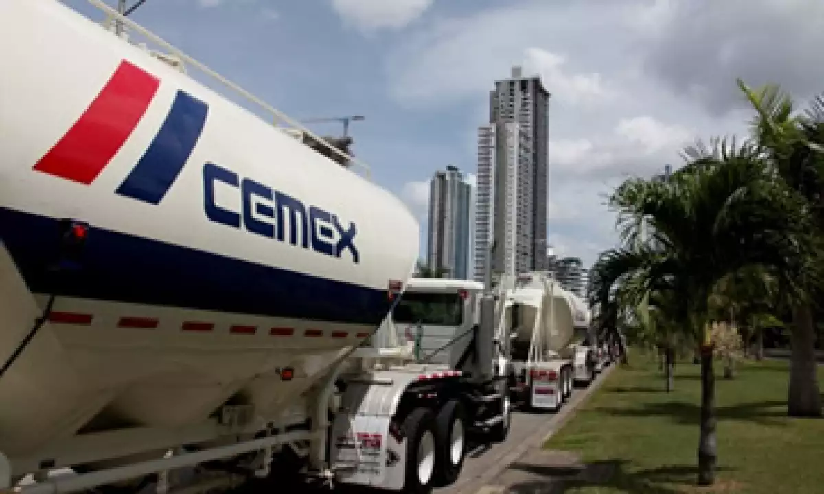 Cemex arrastra una deuda de más de 18,000 millones de dólares. (Foto: Cortesía Cemex)