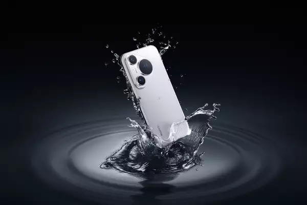 foto del nuevo smartphone huawei pura 70 con tres camaras
