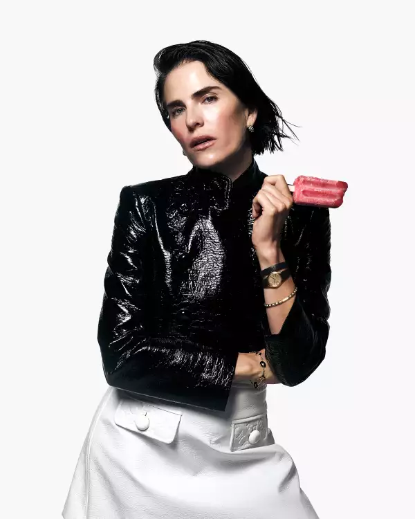 ELLE-289-COVER STORY-_1-05.jpg