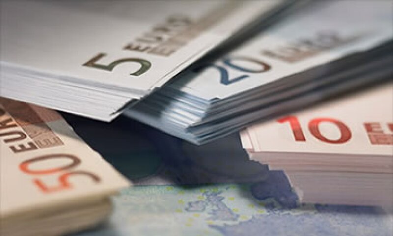 La moneda común ha evitado que los países en problemas recurran a la devaluación como una medida para aligerar su deuda. (Foto: Cortesía CNNMoney.com)
