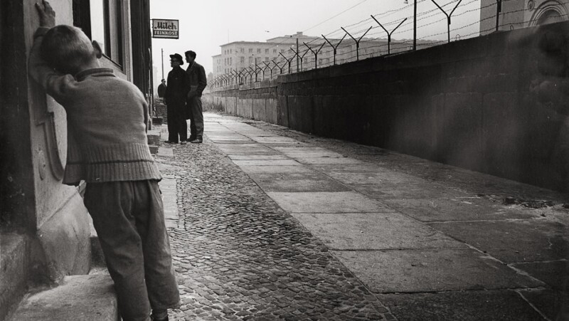 Documentos Secretos Revelan La Verdadera Historia Del Muro De Berlin