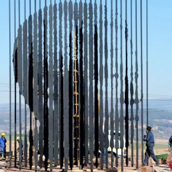 Homenajes internacionales a Nelson Mandela