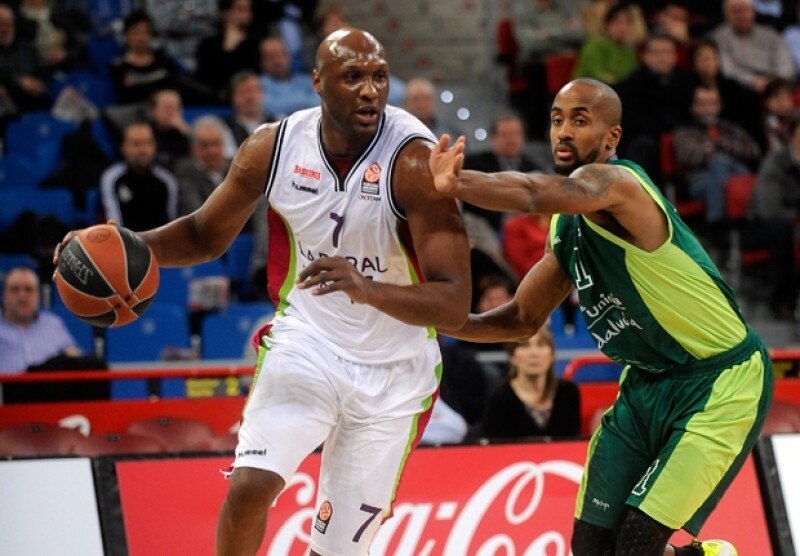 Lamar actualmente juega en un equipo español.