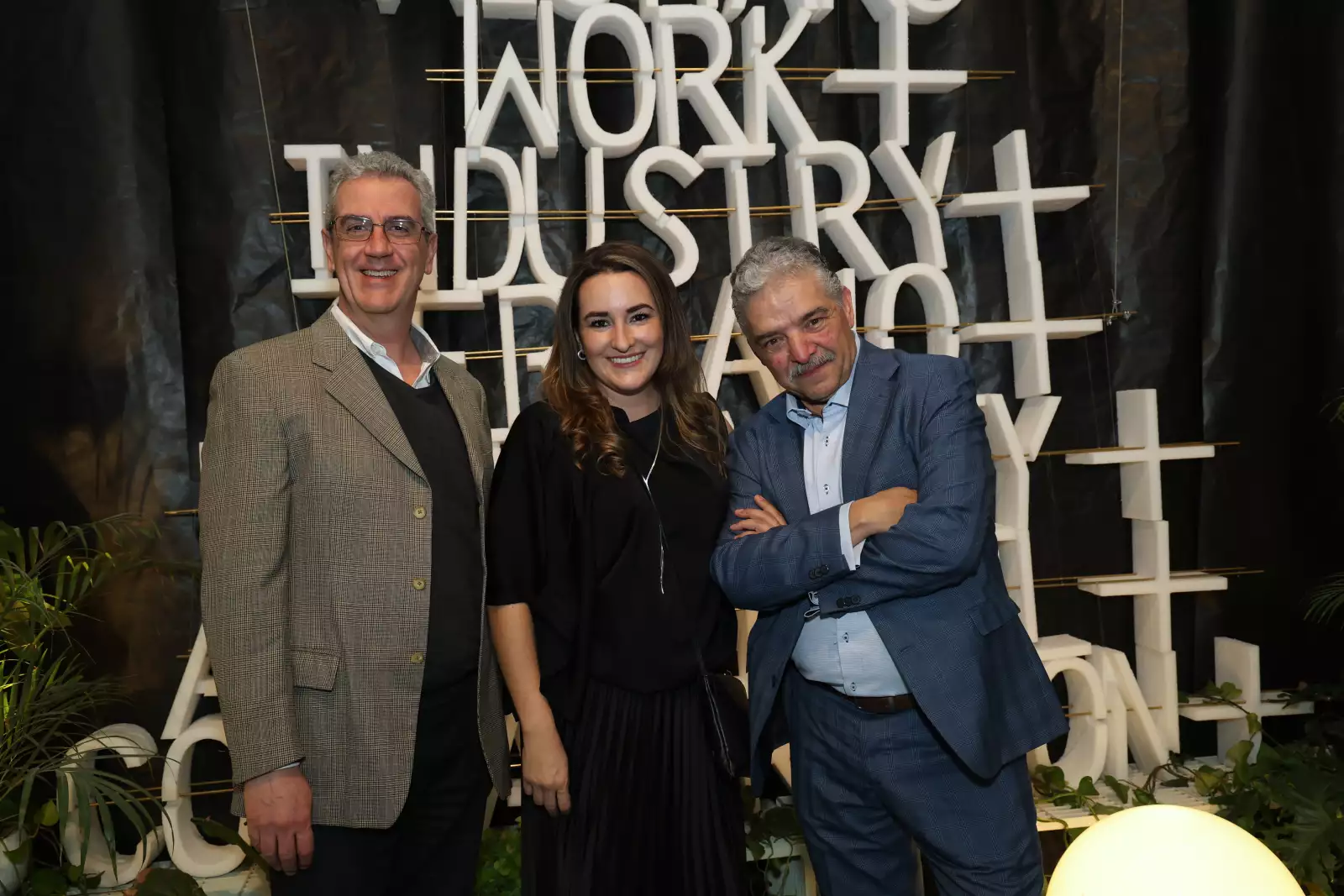 Darío Ibargüengoitia, Mayra Díaz y Luis Alberto Vega 