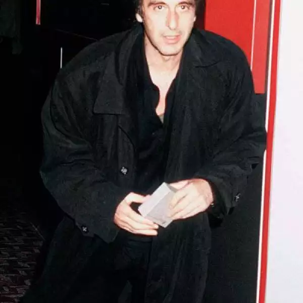 Imagen de Al Pacino en 1990, año en que publicó su autobiografía "Al Pacino in conversation with Lawrence Grobel", donde confesó que Madonna le hizo un striptease mientras filmaban Dick Tracy.