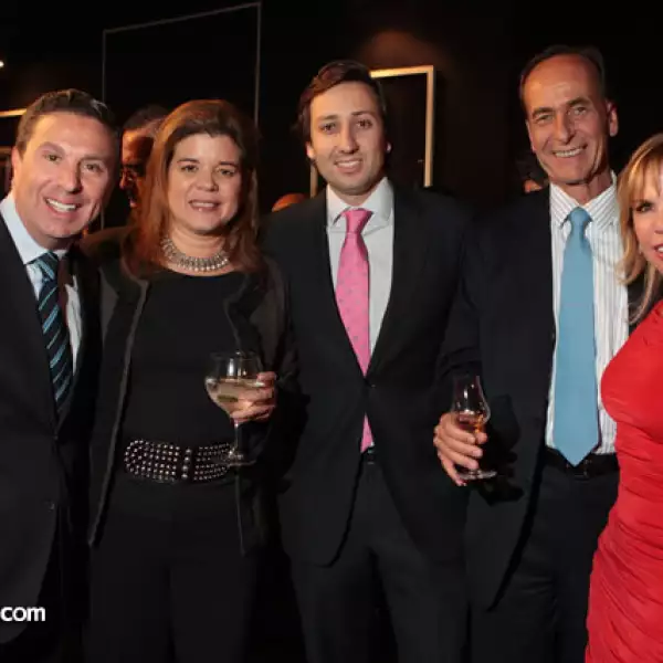 Rafael Micha,Sonia Santos,Manuel Quintanero,Charles Beard,Debie Beard