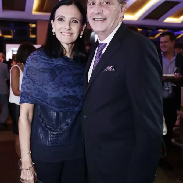Cata Ayúdate a dar