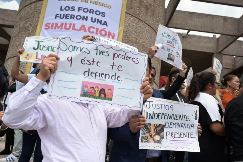 Protesta de trabajadores PJF