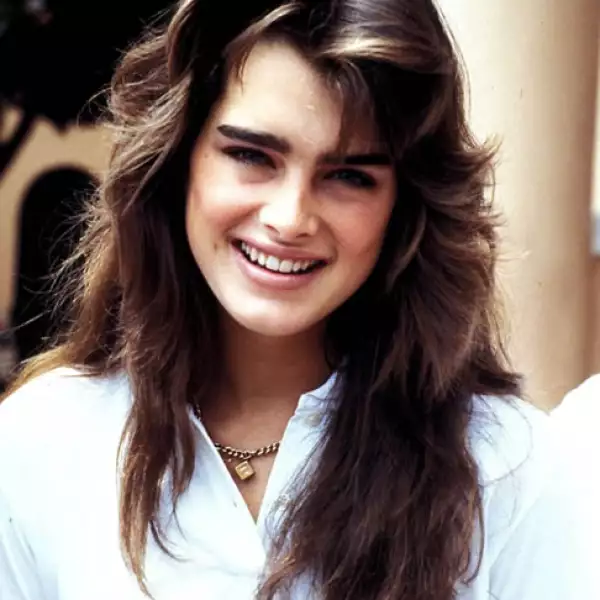 Brooke Shields, La conocida y bella adolescente de `La laguna azul´ ha cambiado considerablemente a través de los años.