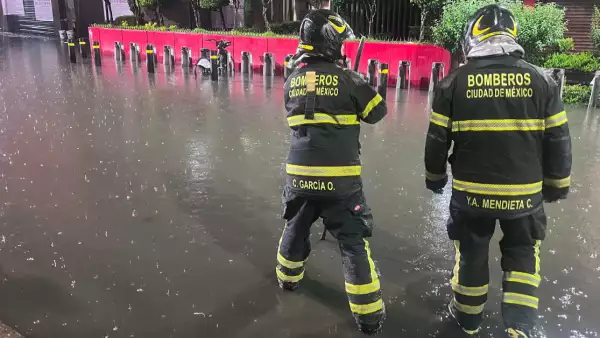 efemerides-agosto-dia-bomberos.jpg