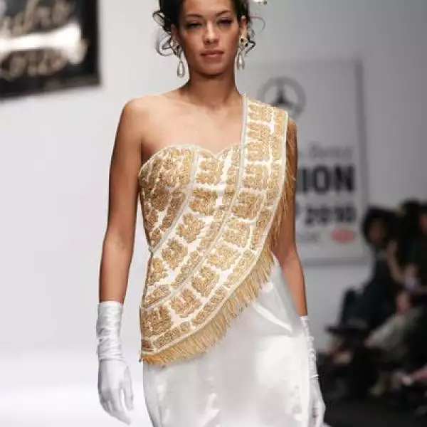 MBFM Pasarela Pedro Loredo