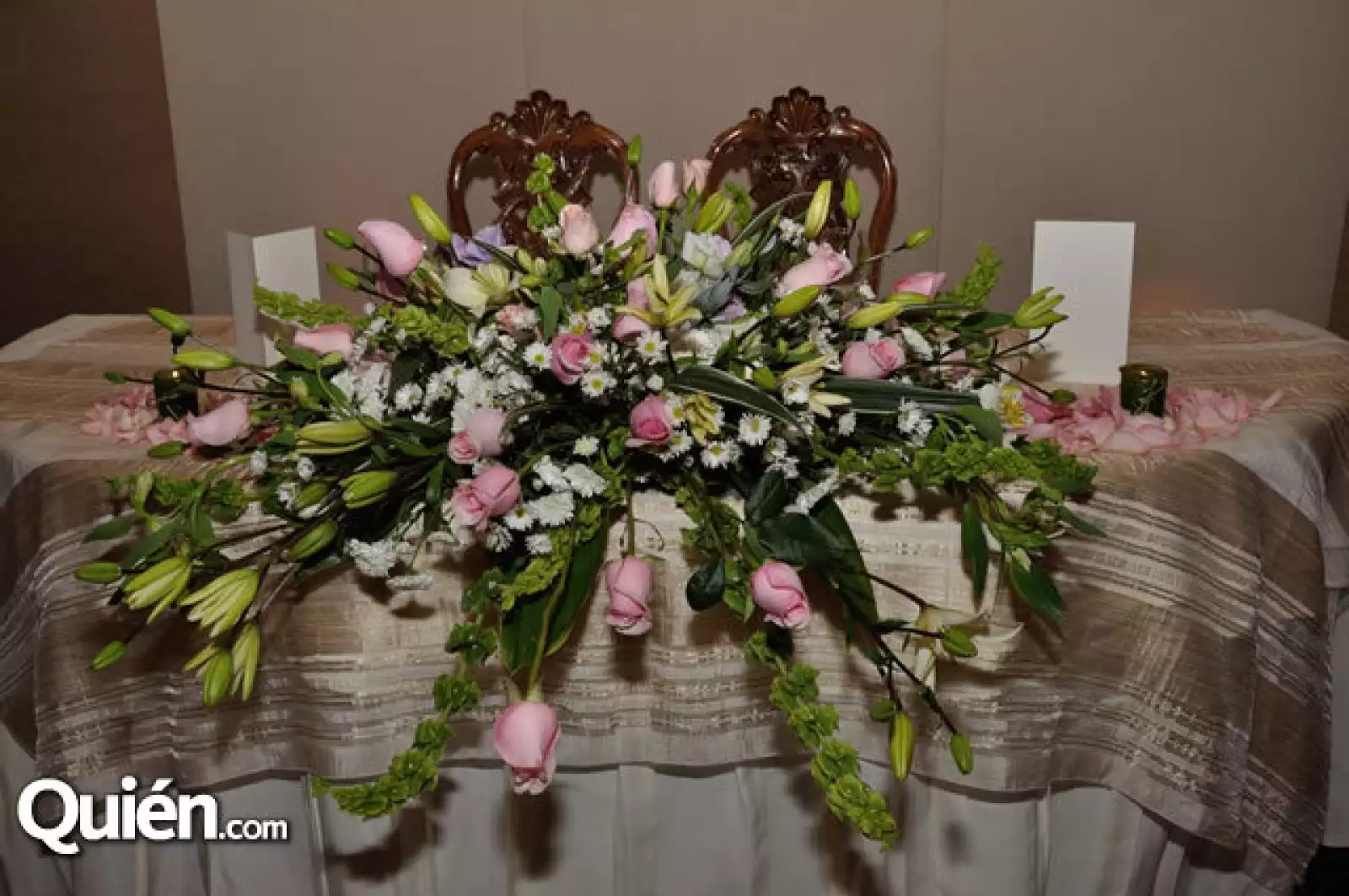 Detalle de mesa de los novios