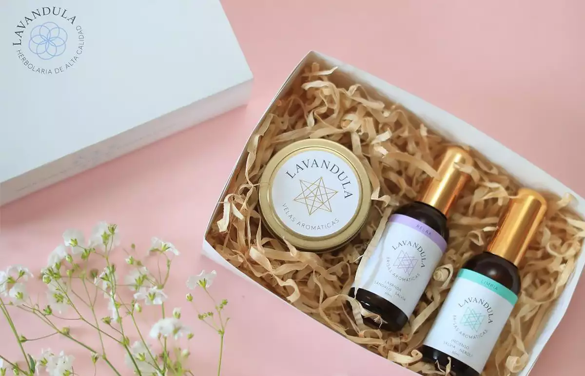 aromaterapia-mexicana-lavandula-productos-plantas-flores-cuarzos-aceites-esenciales-herbolaria-bienestar-físico-emocional-mental-mexicana-aroma-fragancia-herbolaria-medicina-natural-salud.jpg
