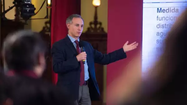 López-Gatell ensayos clínicos.jpeg