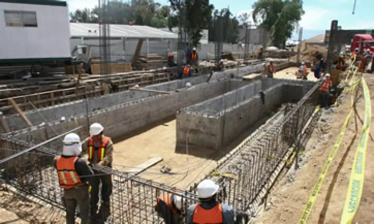 Los títulos de ICA se ubicaron al cierre en 4.16 pesos en la Bolsa mexicana. (Foto: Cuartoscuro)