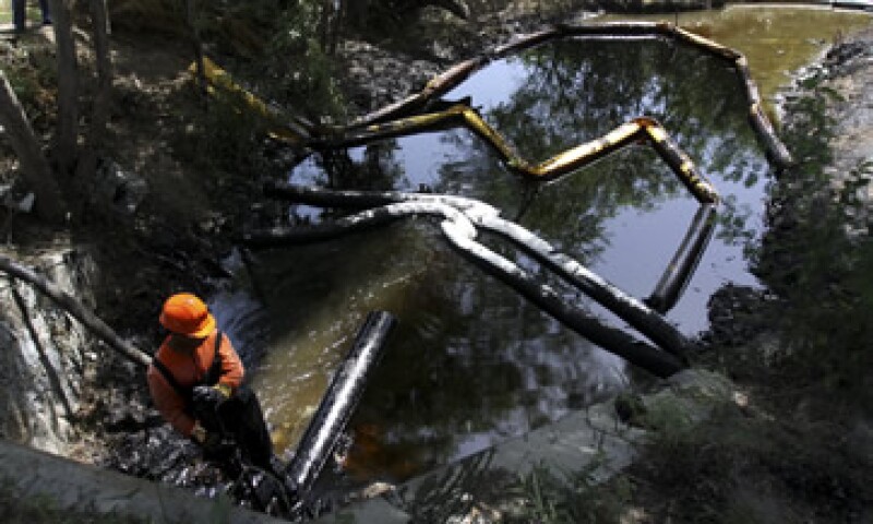 En 2014 se han registrado 3,566 denuncias por robo de hidrocarburos, estiman diputados. (Foto: Cuartoscuro )