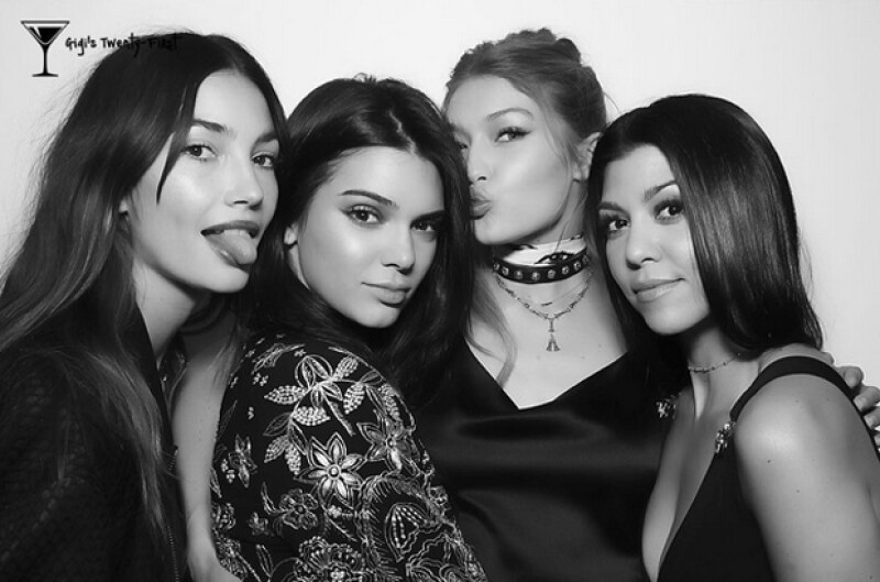 Lily, Kendall, Gigi y Kourtney.