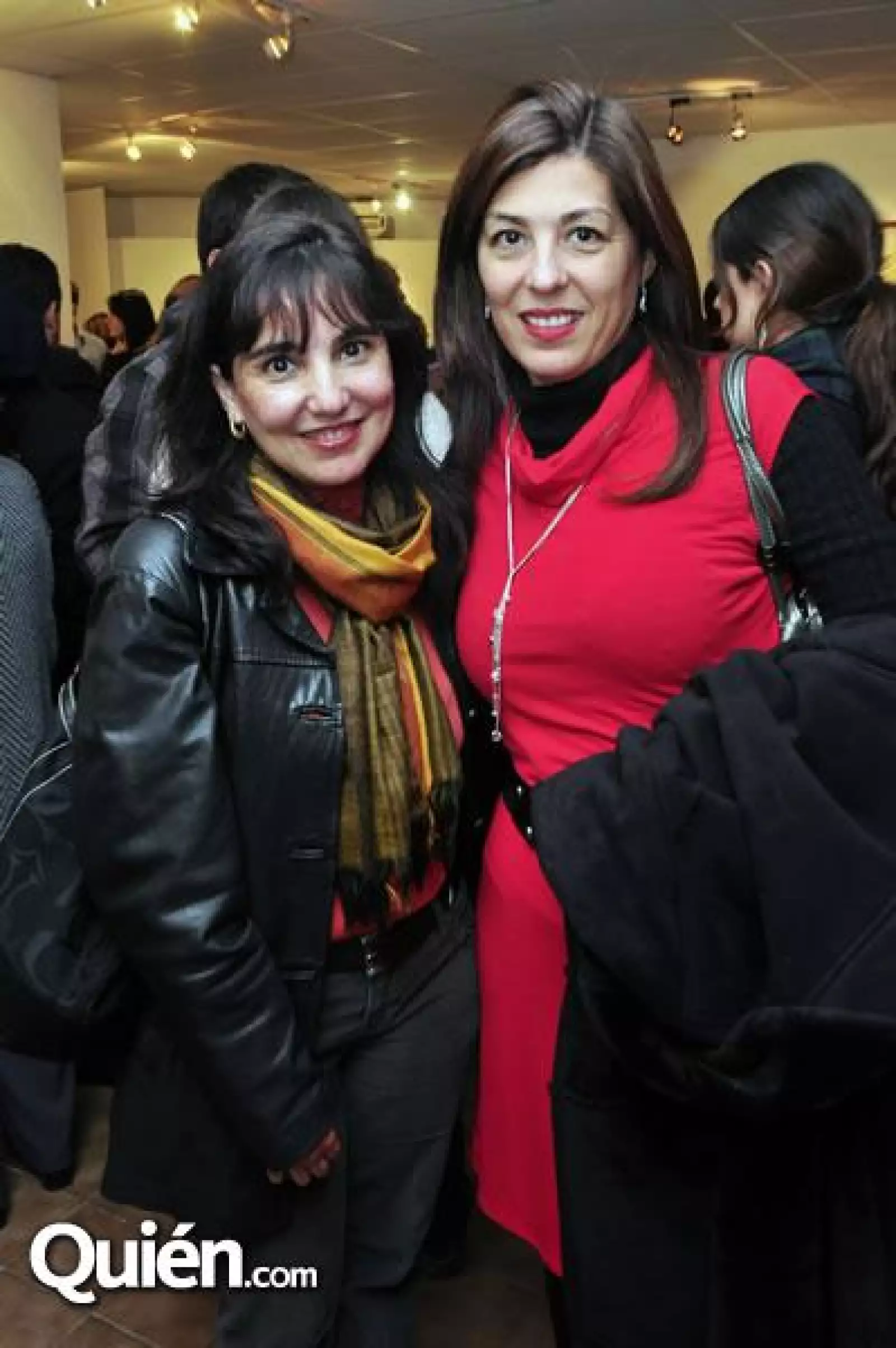 Guadalupe Treviño de Elizondo y Claudia Ruíz