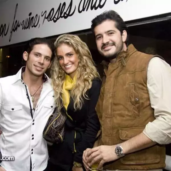 Inauguraci?esataurante Bar KOI