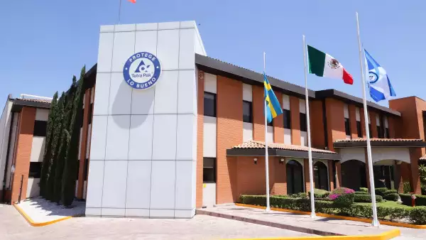 Exterior de las oficinas de Tetra Pak México