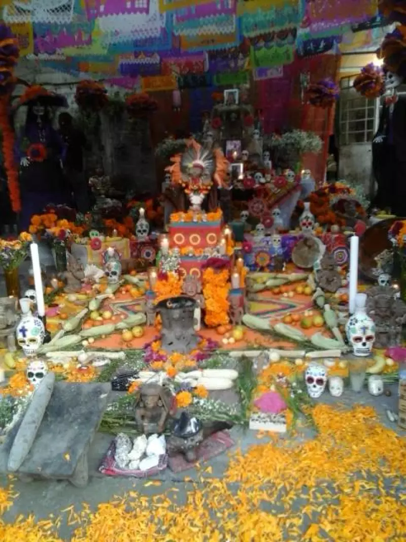 ofrenda-dia-muertos