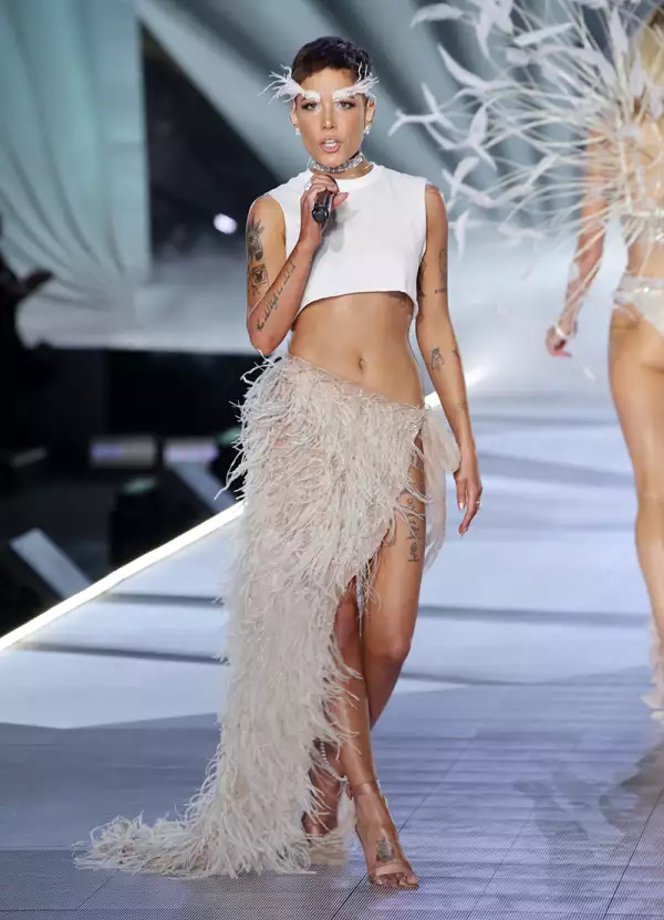 Victoria's Secret Fashion Show, Runway, New York, USA - 08 Nov 2018