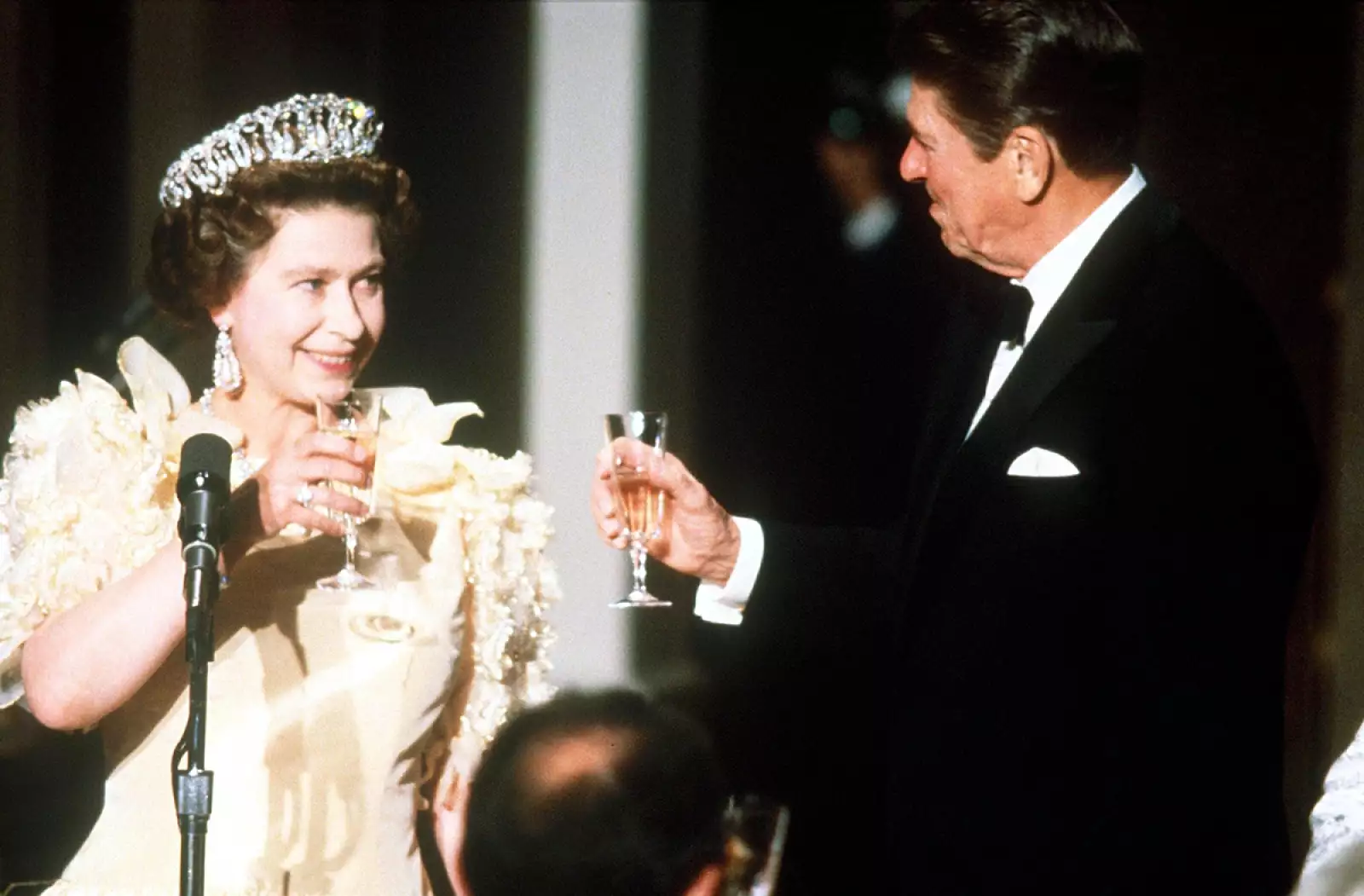 QUEEN ELIZABETH II TOUR OF AMERICA - 1983