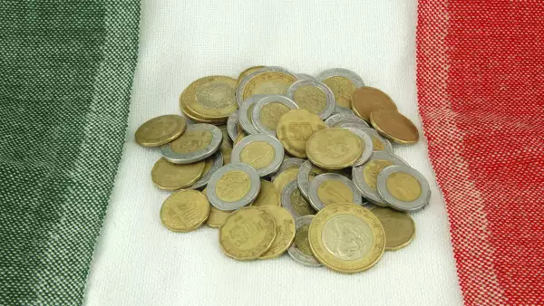 El Producto Interno Bruto creció 2.5% en todo 2015, según el Inegi.