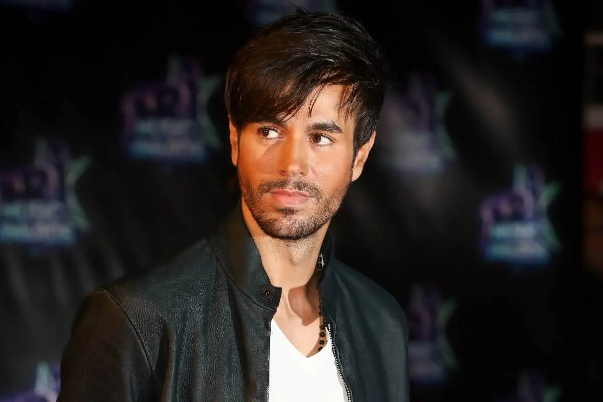 enrique-iglesias (2).jpg