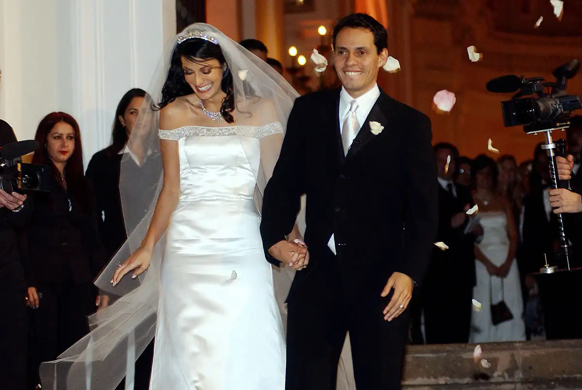 Ex esposa de Marc Anthony le lanza indirecta? Dayanara Torres confiesa ...