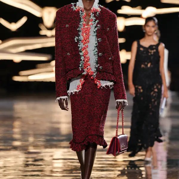 Chanel S27 009.jpg
