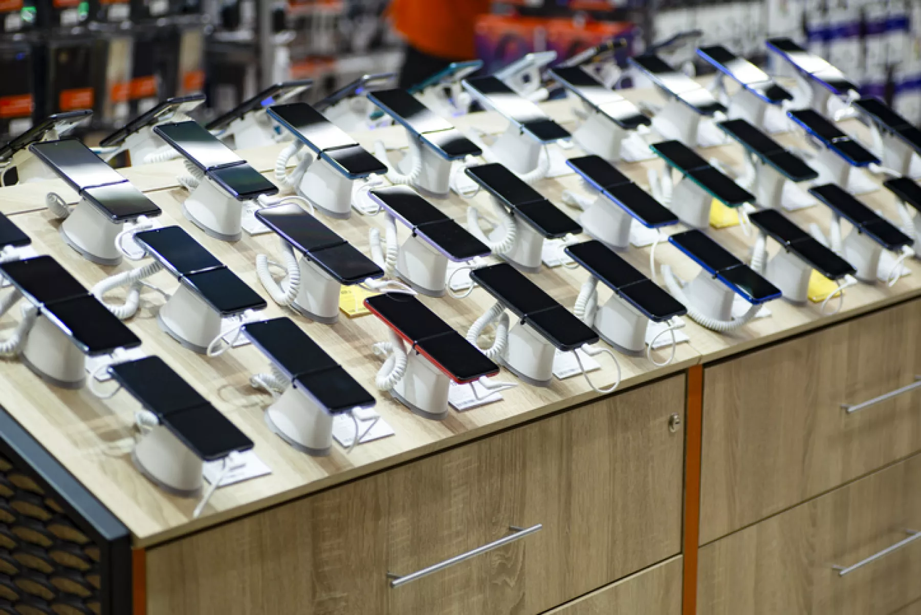 El Hot Sale 2024 tiene ofertas en celulares y tecnología en estas tiendas