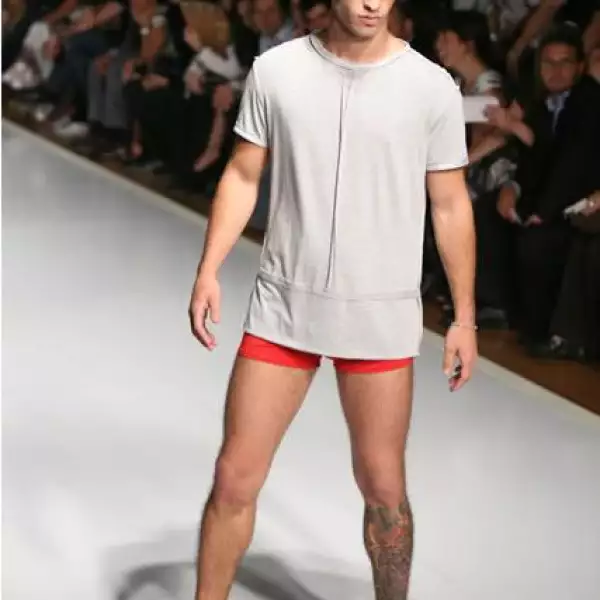 IDM desfile Macario Jimenez