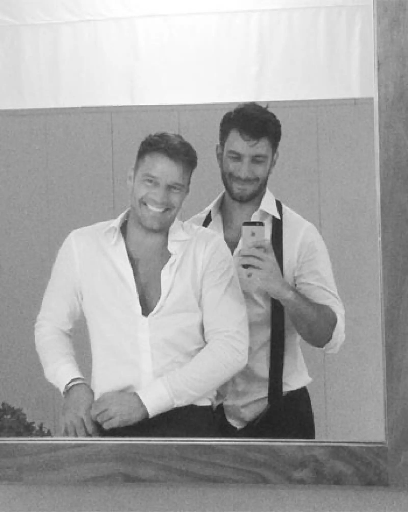 Ricky Martin feliz después de asistir a la boda de Eva y Pepe