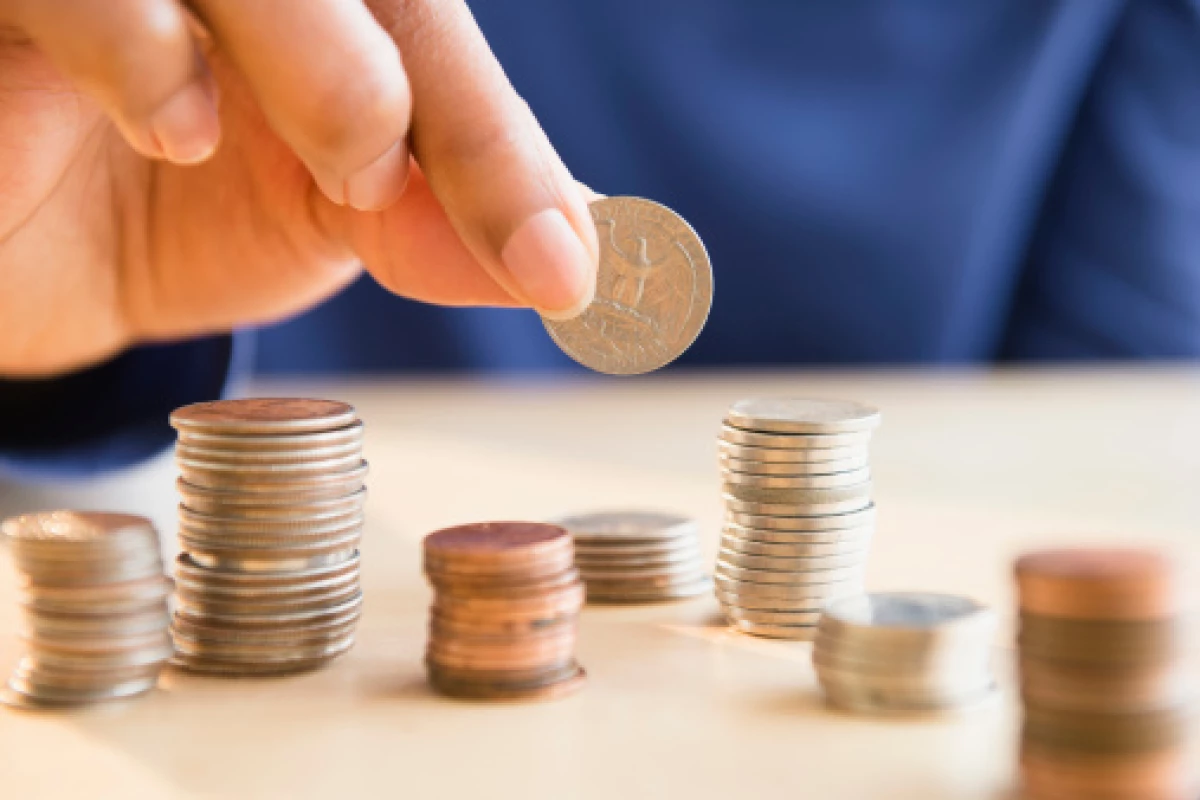 Invierte en fondos que cobren bajas comisiones