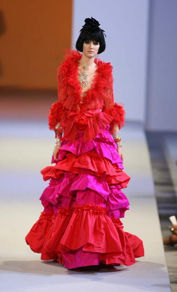 Christian Lacroix Autumn / Winter 2006 / 2007 Fashion Show, Haute Couture, Paris, France - 06 Jul 2006