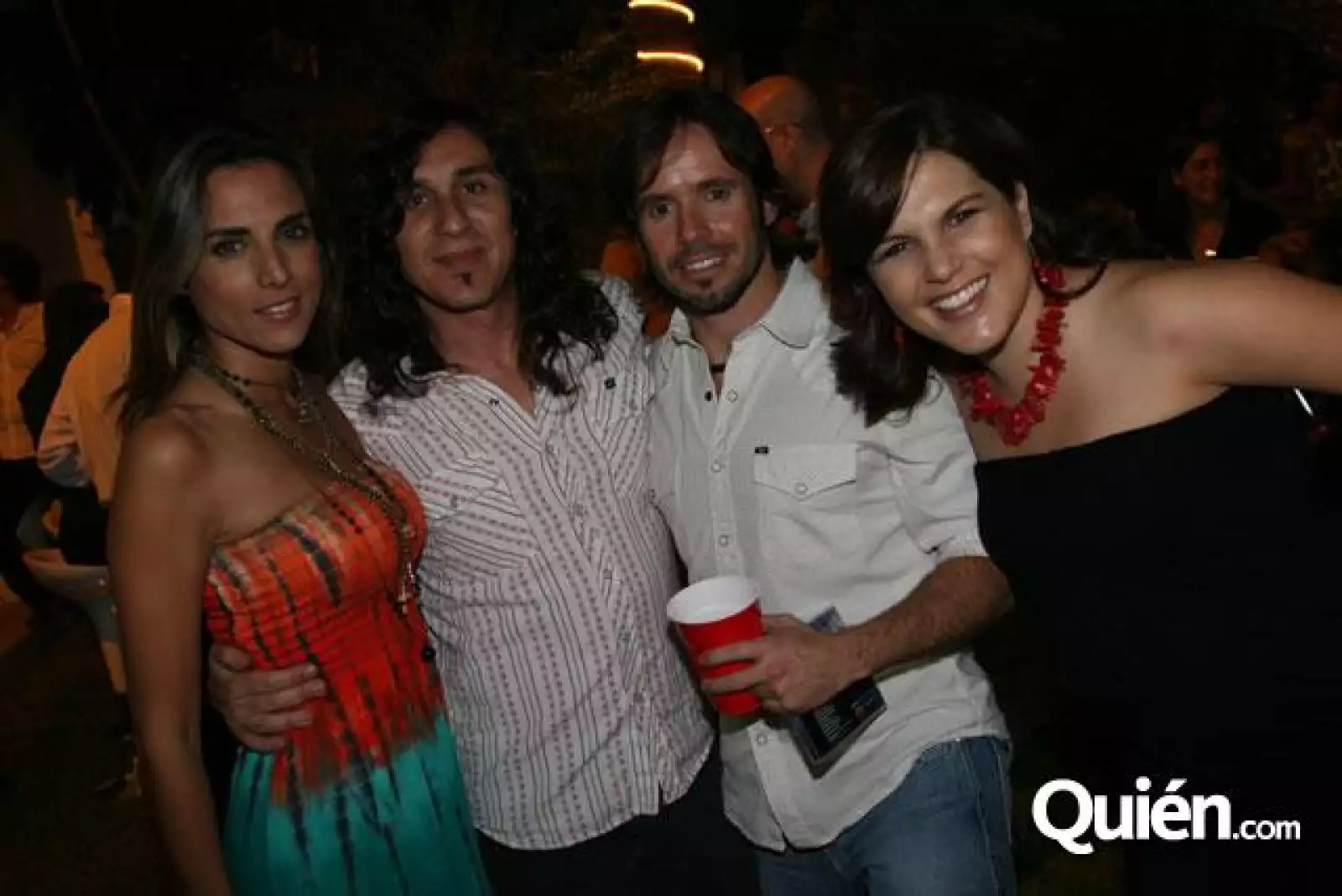 Fiesta de Fernando Lebrija por sus 2 diosas de plata