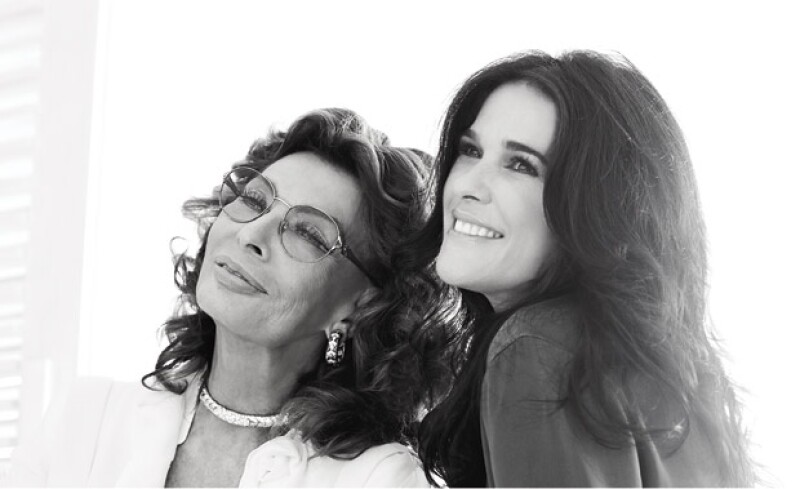 Ser feliz es el consejo de belleza que Sophia le dio a Martha.