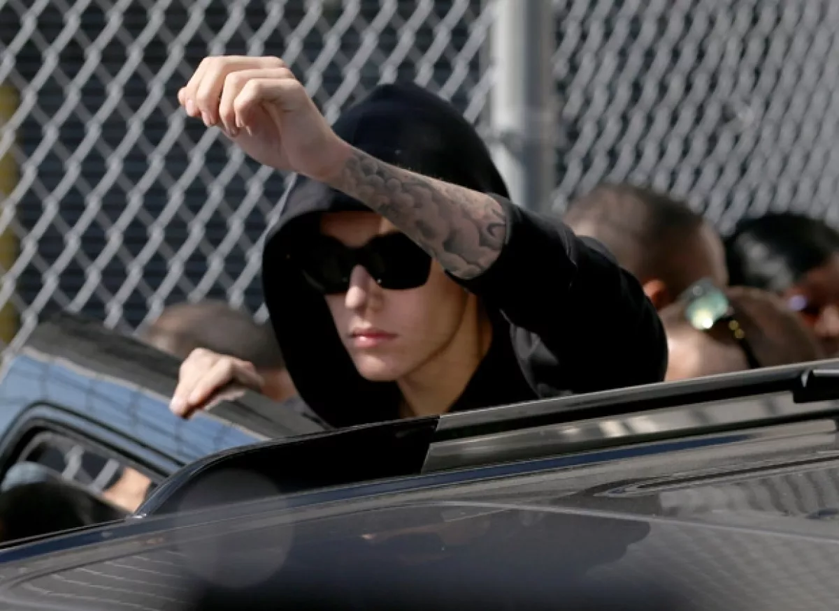 Fueron pocas horas las que pasaron para que la fianza de Justin fuera cubierta.