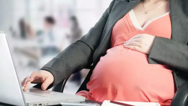 mujer embarazada trabajadora, que tiene derecho a licencia de maternidad